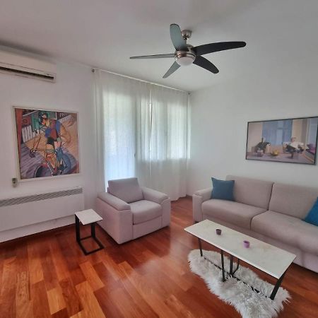Baby Blue Apartments Бар Екстериор снимка